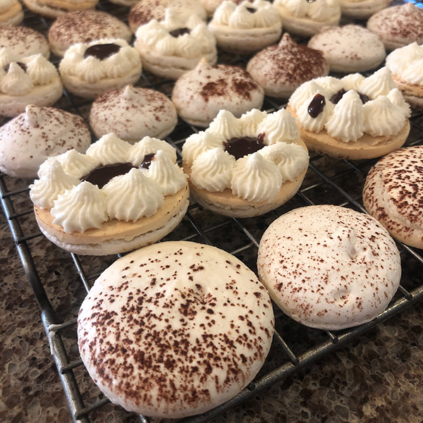 Tiramisu Macarons